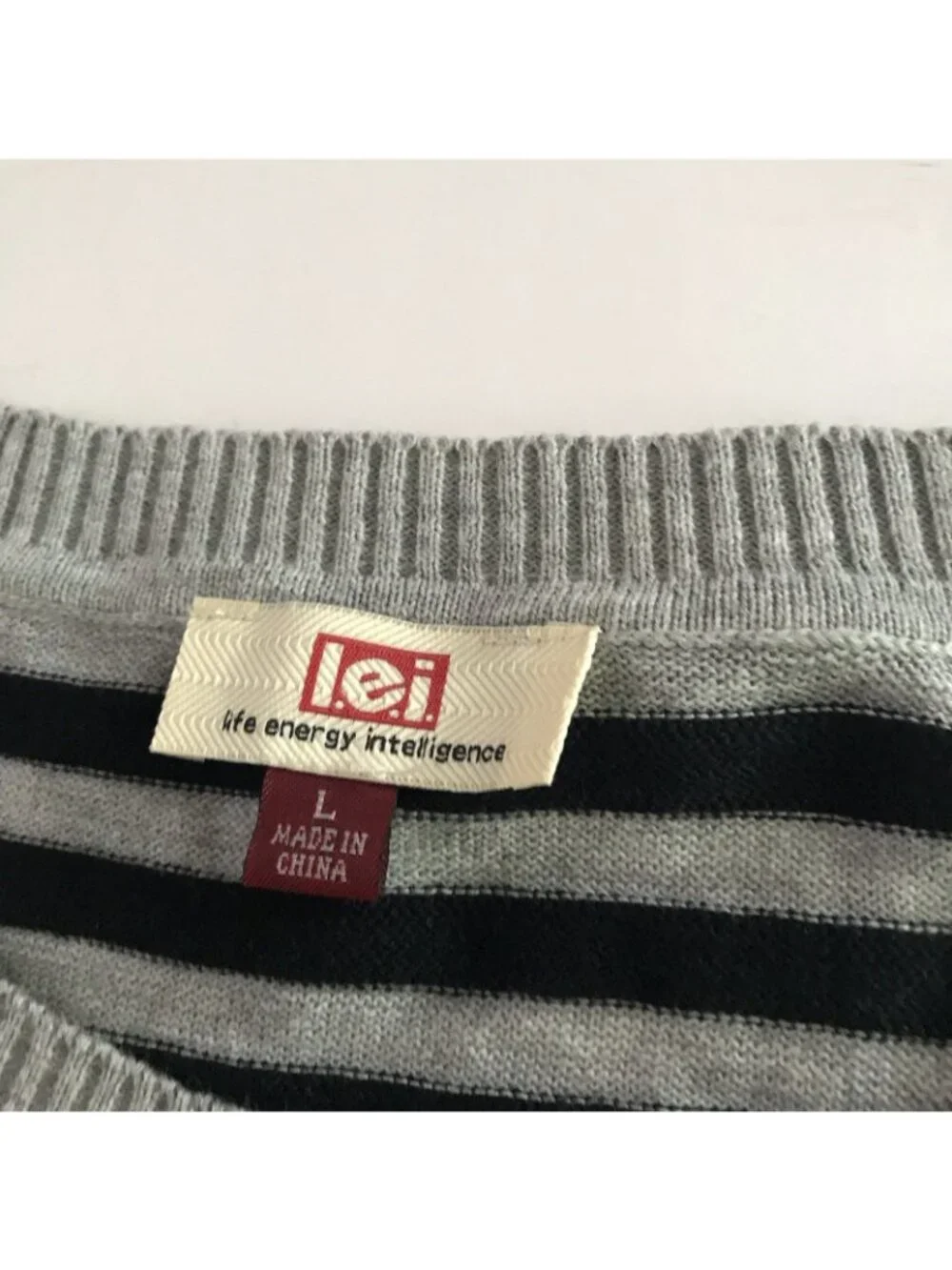 lei y2k striped